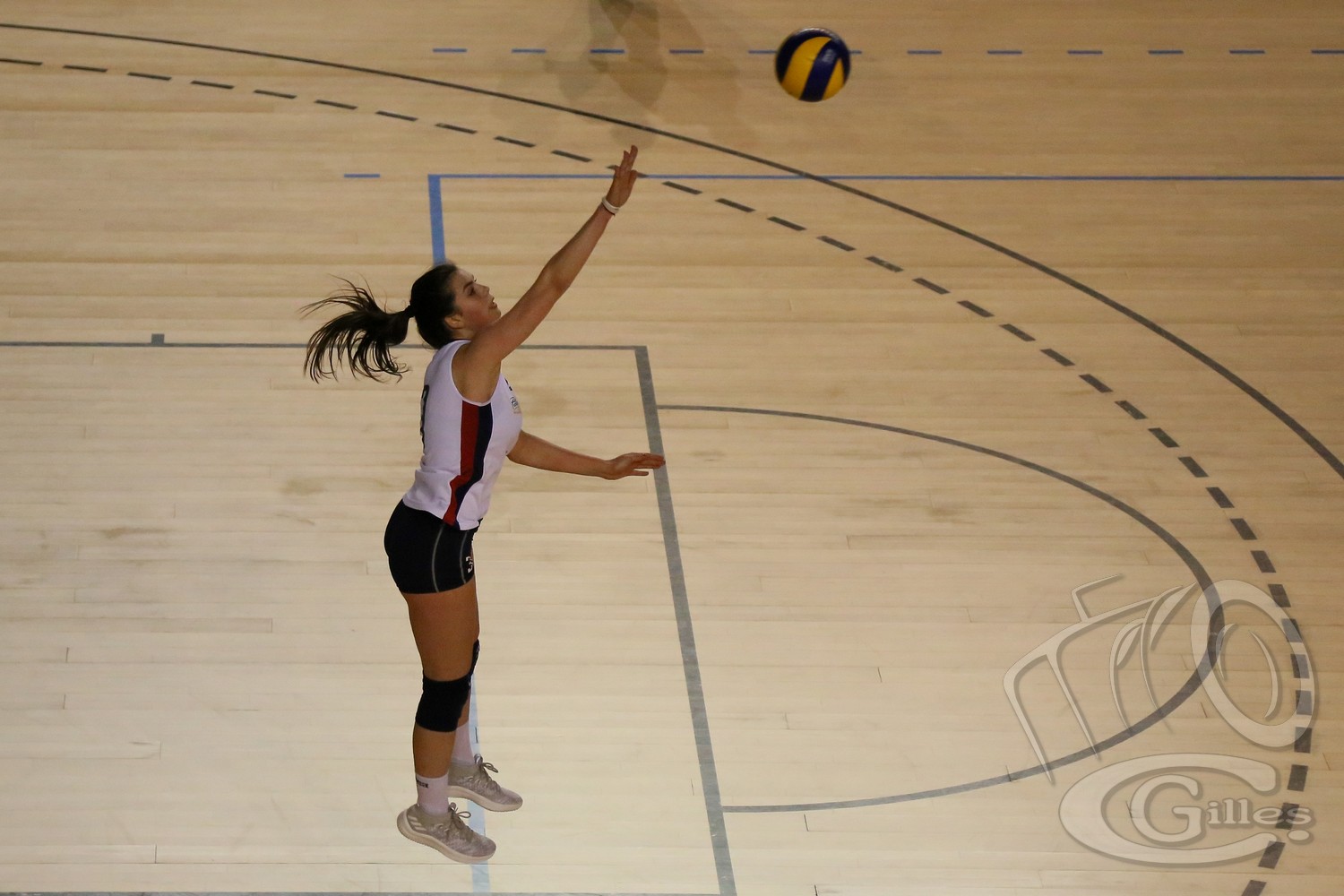 20180413_VolleyBall_Burdis_05_w.jpg