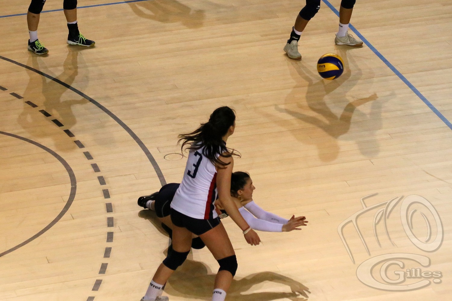 20180413_VolleyBall_Burdis_06_w.jpg