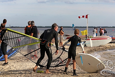 20181013_OufCup_011_w.jpg 20181013_OufCup_011_w.jpg